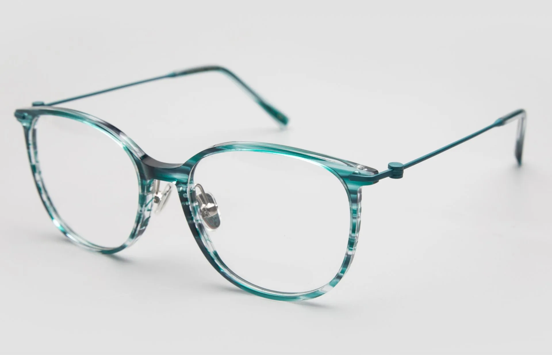 FLIGHT Collection RYAN ADDA designer eyewear